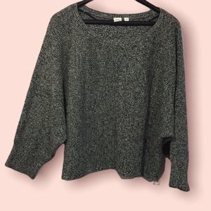 Gap sweater size medium